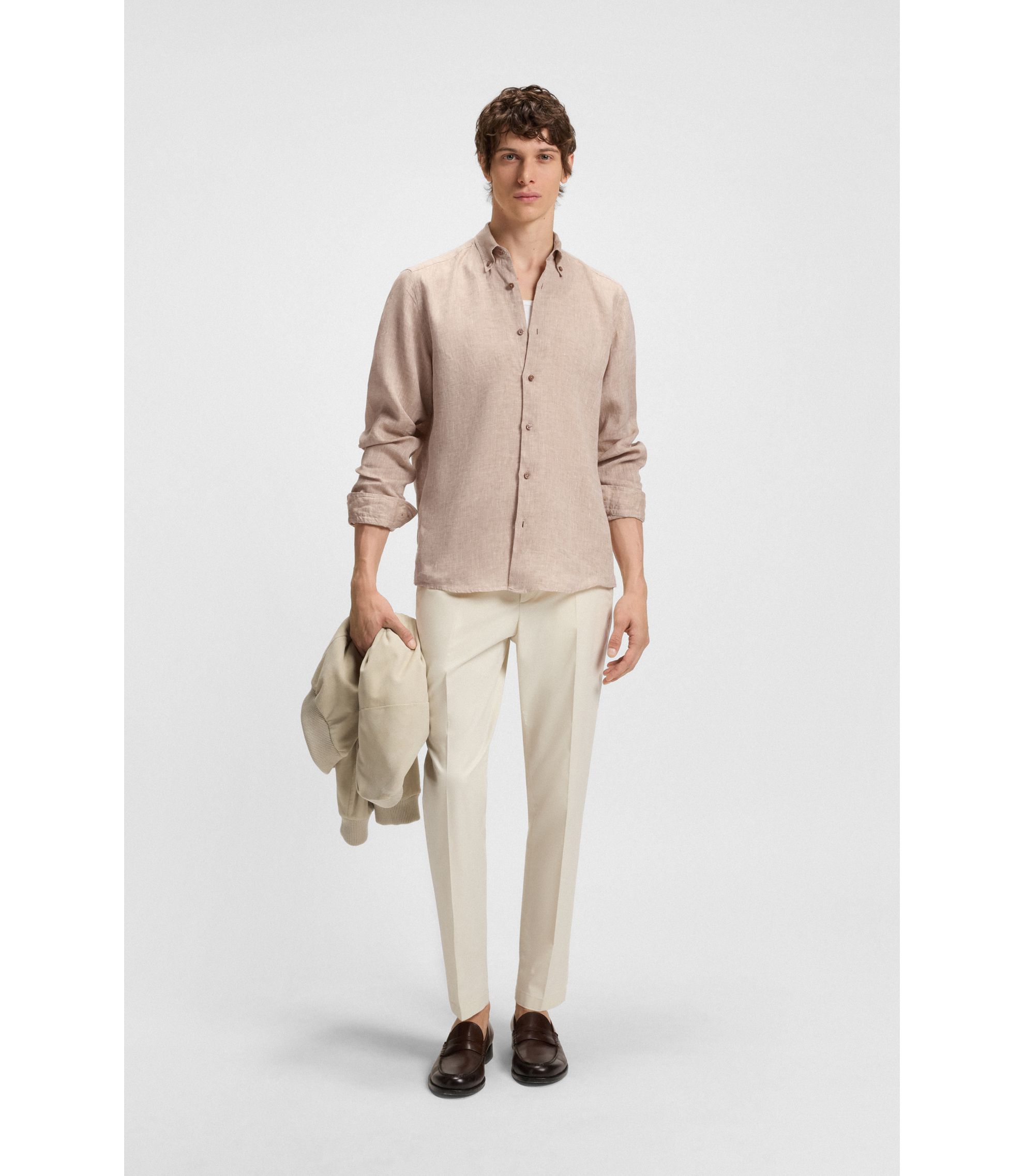 hbeu50529137_260_300?wid=1980&