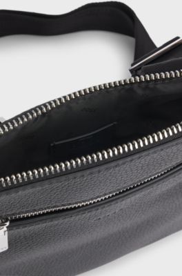 Umh&auml;ngetasche aus italienischem Leder mit Logo-Pr&auml;gung, Schwarz
