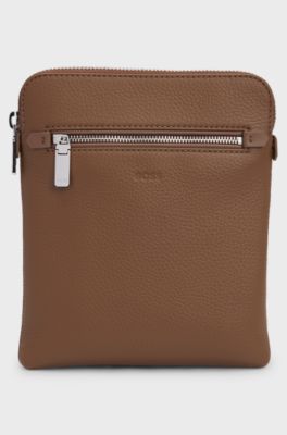 Envelope bag in Italian leather with embossed logo, Brown