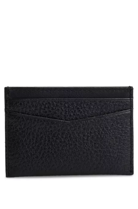Card holder in grained leather with metallic logo lettering