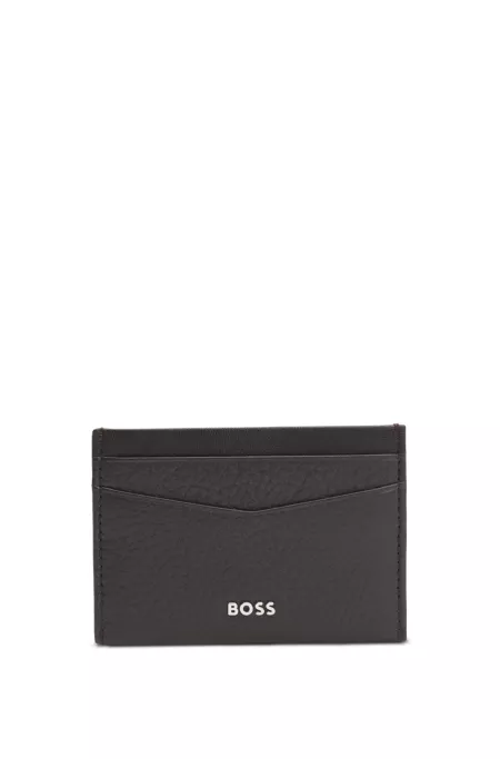 Card holder in grained leather with metallic logo lettering
