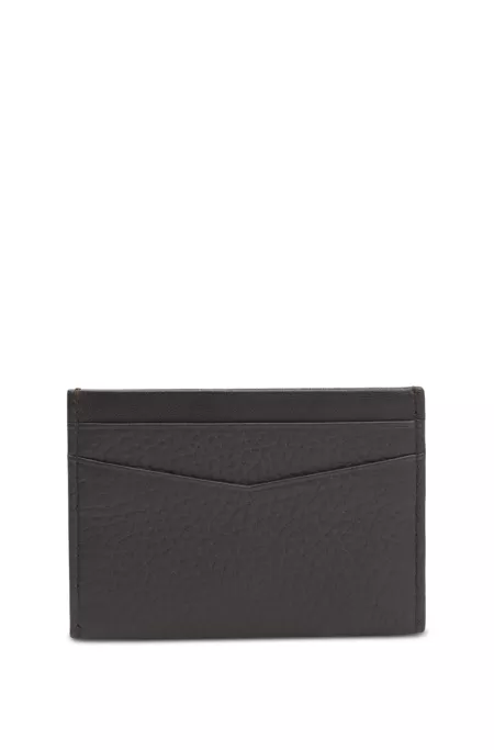 Card holder in grained leather with metallic logo lettering