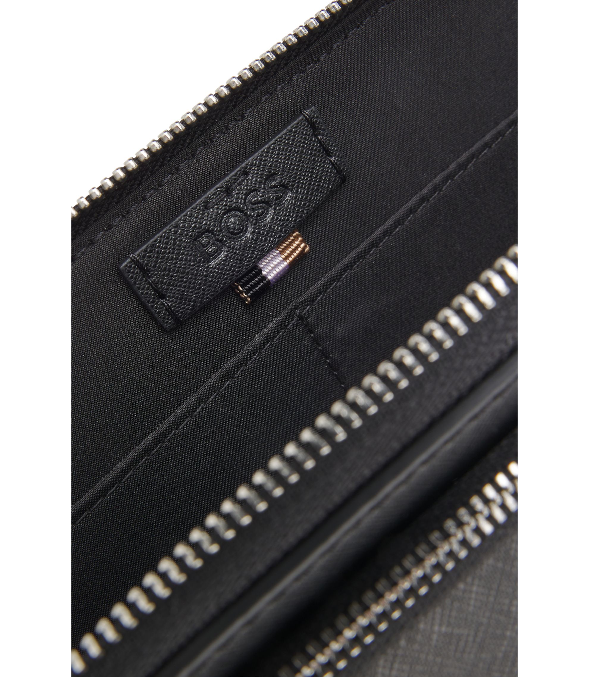 【しょーご】BOSS バックパック フォイルプリント ロゴ hbeu50530098_001_200?wid=1980&