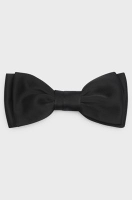 Pre-tied bow tie in a silk blend, Black