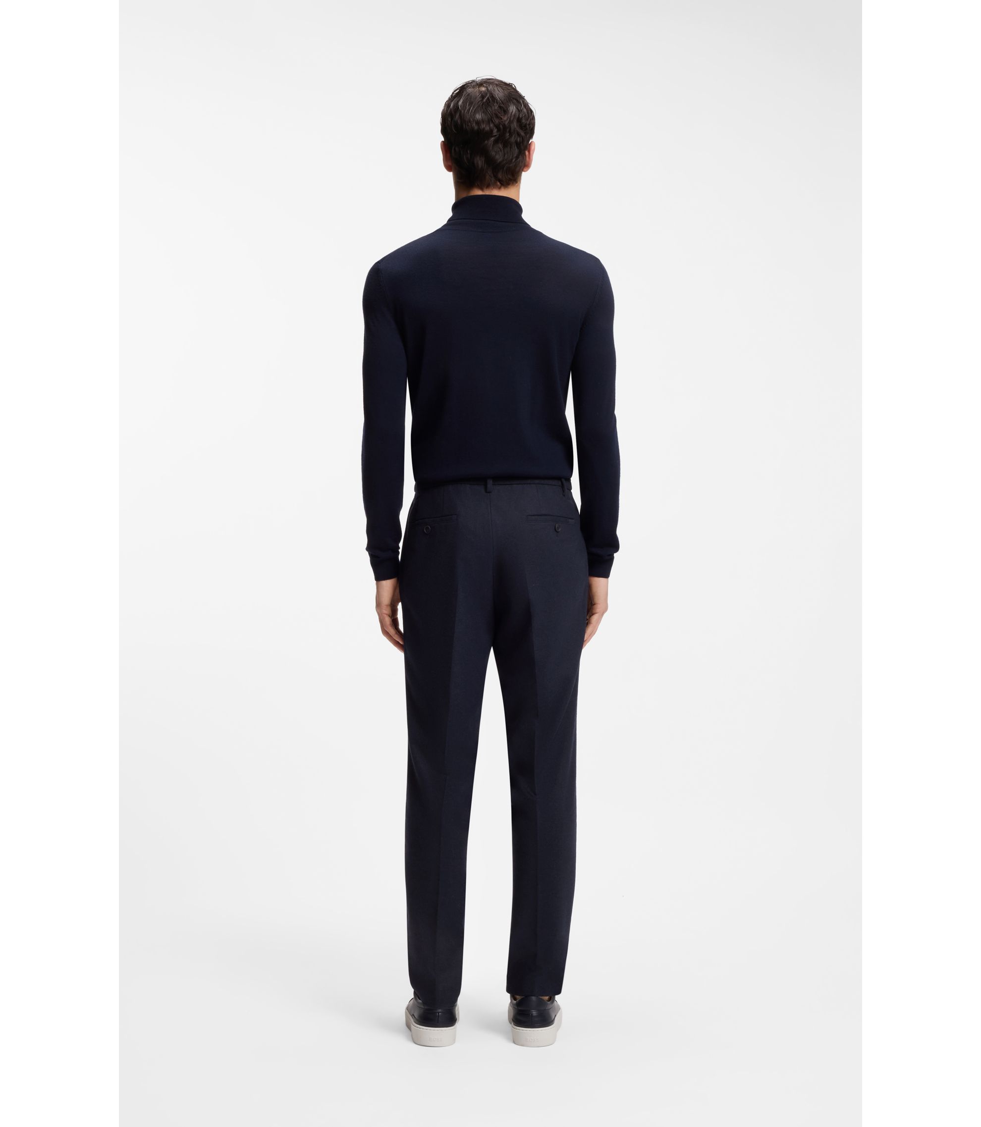 hbeu50530644_405_360?wid=1980&