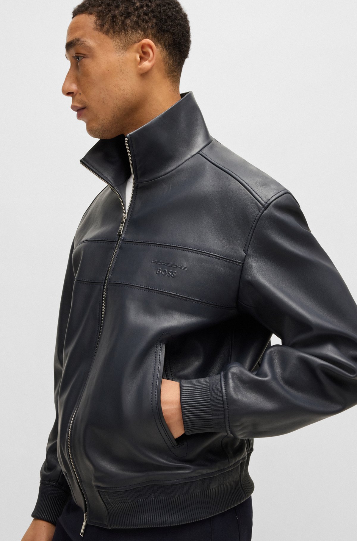 BOSS - Porsche x BOSS レギュラーフィットジャケット レザー BOSS - Porsche x BOSS レギュラーフィットジャケット レザー