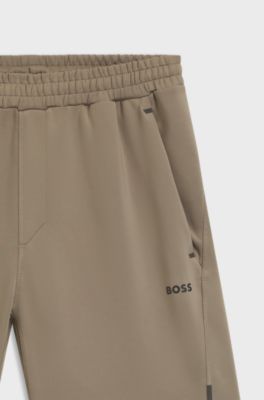 Active shorts in quick-dry fabric with reflective logo, Light Brown