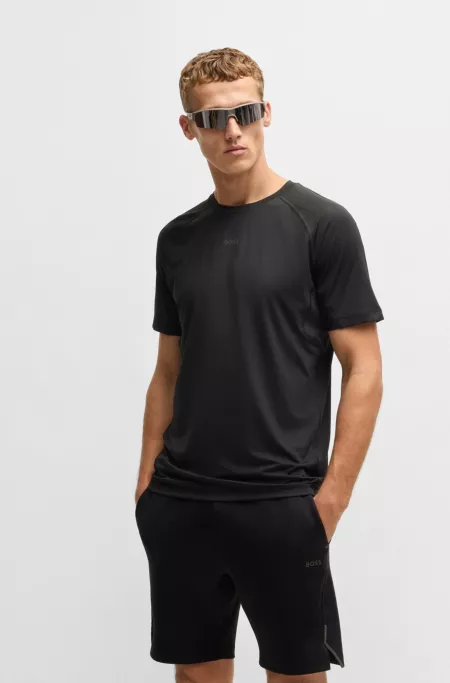 Active slim-fit T-shirt with decorative reflective details