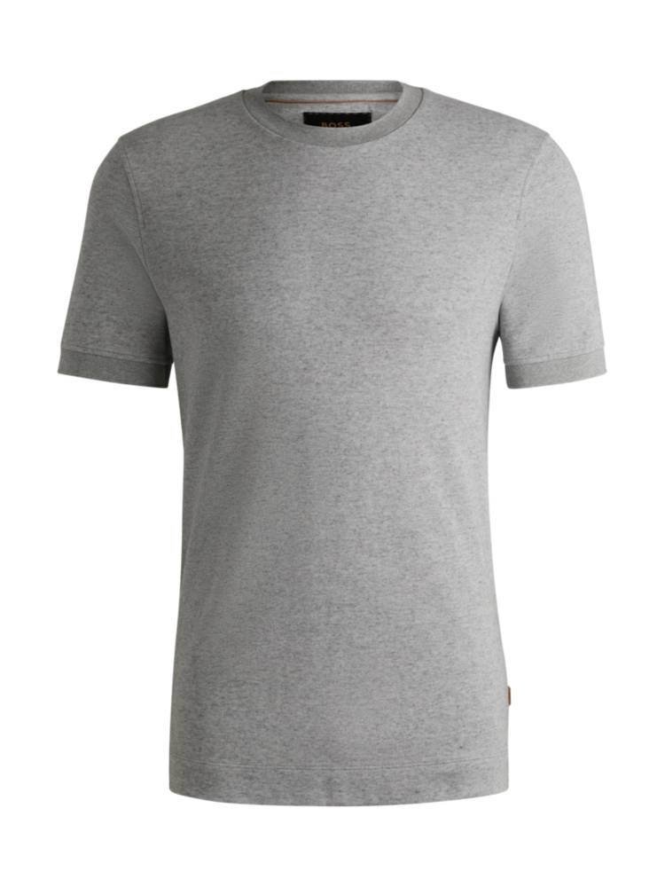 Artikel klicken und genauer betrachten! - Innovatives BOSS T-Shirt mit antibakteriellen Eigenschaften. Das gerade geschnittene Top ist aus edlem Baumwoll-Kaschmir-Piqué gefertigt. | im Online Shop kaufen