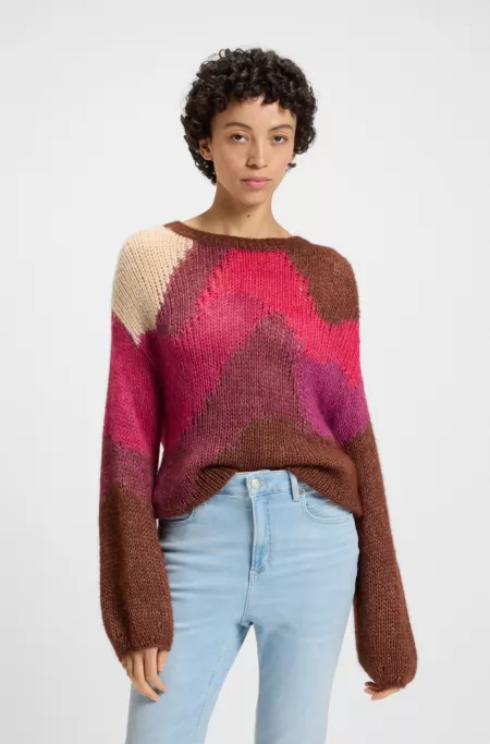 Knitted sweater with landscape-inspired pattern