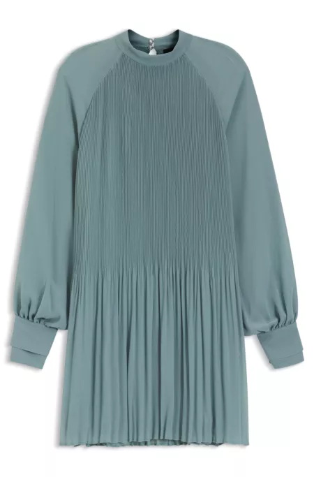 Plissé dress with sheer sleeves