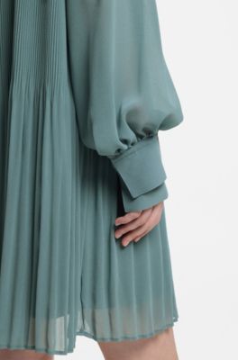 Vestito pliss&eacute; con maniche trasparenti, Celeste