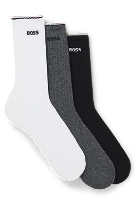 Paquete de tres pares de calcetines cortos de algodón con logos
