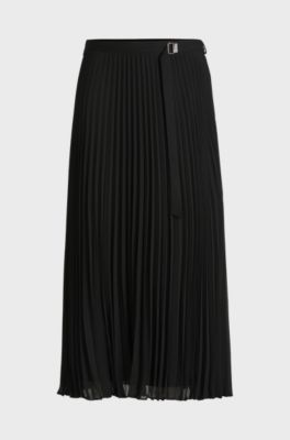 Belted skirt in pliss&eacute; crepe, Black