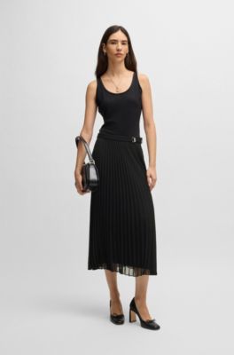 Belted skirt in pliss&eacute; crepe, Black