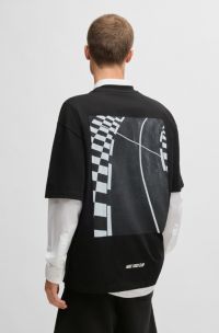 Camiseta en punto de algodón con estampados de carreras, Negro