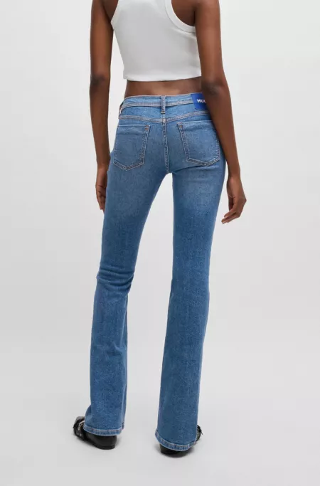 Flared jeans in blue comfort-stretch denim