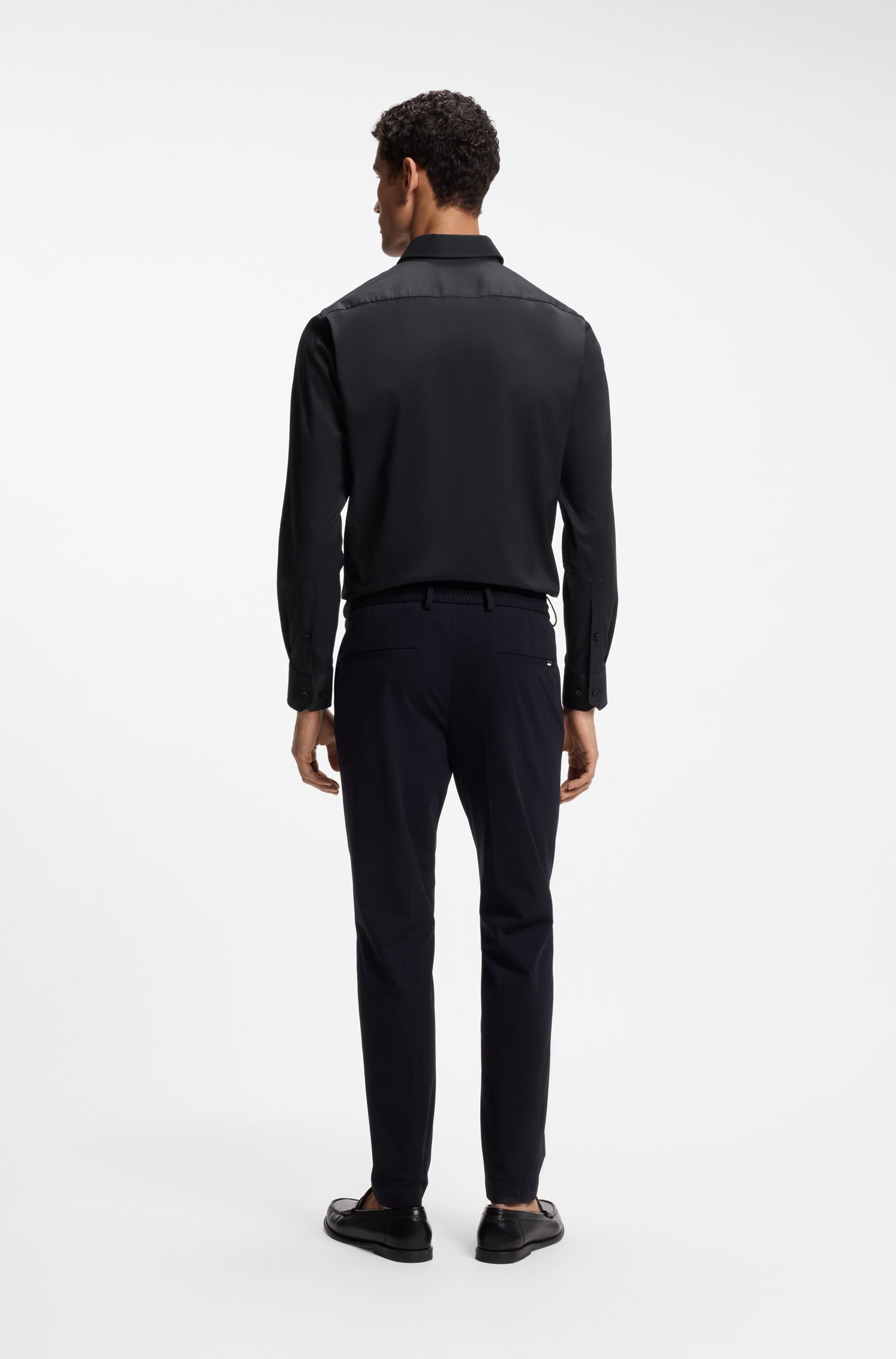 Boss Regular-fit shirt in performance-stretch twill skjortor & blusar herr – bild 3