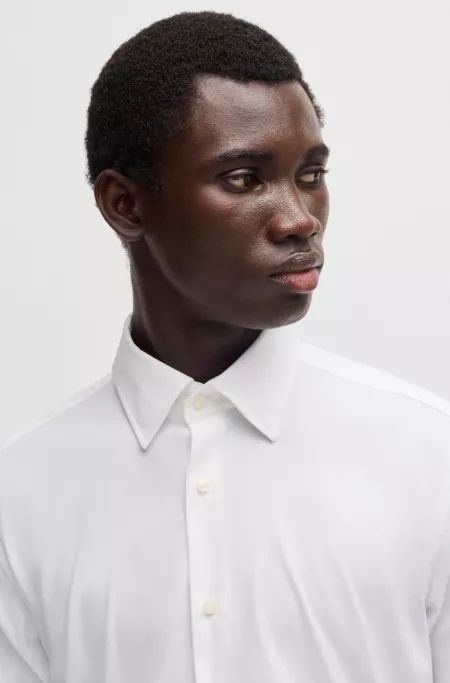 Regular-fit shirt in performance-stretch twill