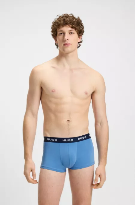 Lot de trois boxers courts en coton stretch avec taille logotée
