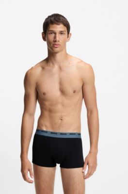 Eng anliegende Boxershorts aus Stretch-Baumwolle mit kurzem Bein und Logo-Bund im F&uuml;nferpack, Schwarz