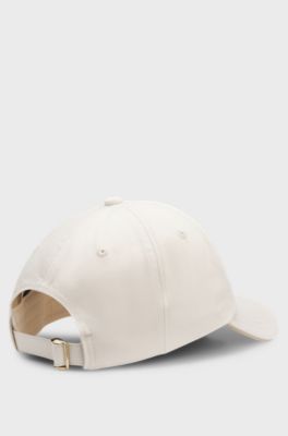 Cotton cap with metal logo lettering, Natural