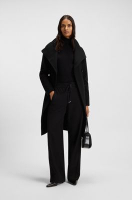 Double-breasted coat in a wool blend, Black