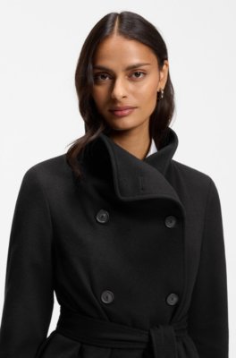 Double-breasted coat in a wool blend 3