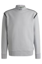 Sweatshirts & Hoodies