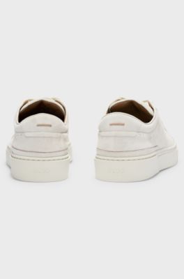 Sneakers Gary in pelle scamosciata con sistema di lacci elastici, Colore neutro