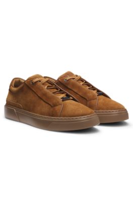 Gary trainers in suede with elastic lacing system, Brown