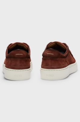 Gary trainers in suede with elastic lacing system, Brown