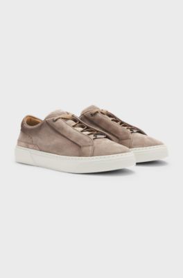 Sneakers Gary in pelle scamosciata con sistema di lacci elastici, Marrone chiaro