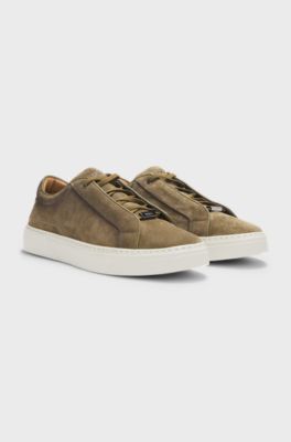 Sneakers Gary in pelle scamosciata con sistema di lacci elastici, Marrone