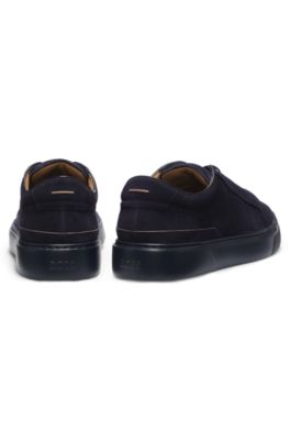 Gary trainers in suede with elastic lacing system, Dark Blue