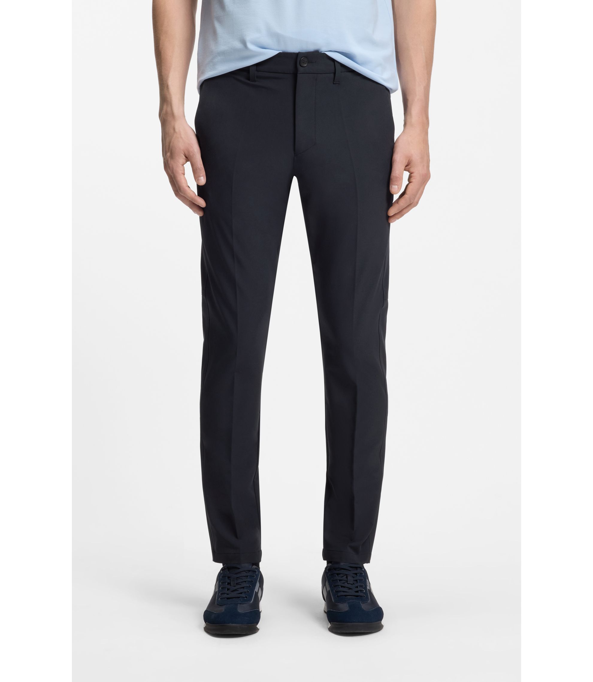 Slim-Fit Hose aus wasserabweisendem Stretch-Gewebe