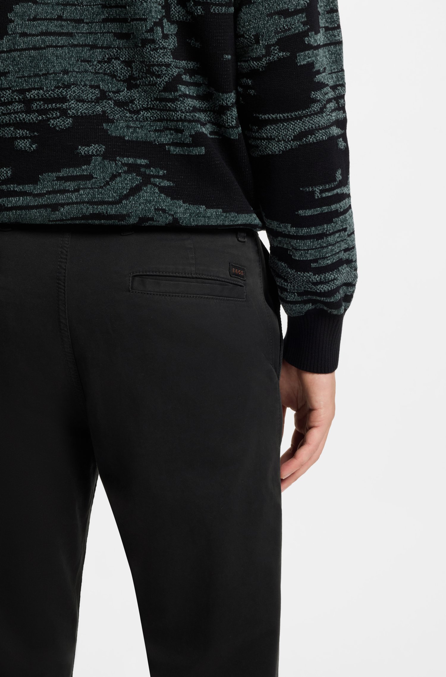 Boss Regular-fit chinos in stretch-cotton satin byxor herr – bild 3