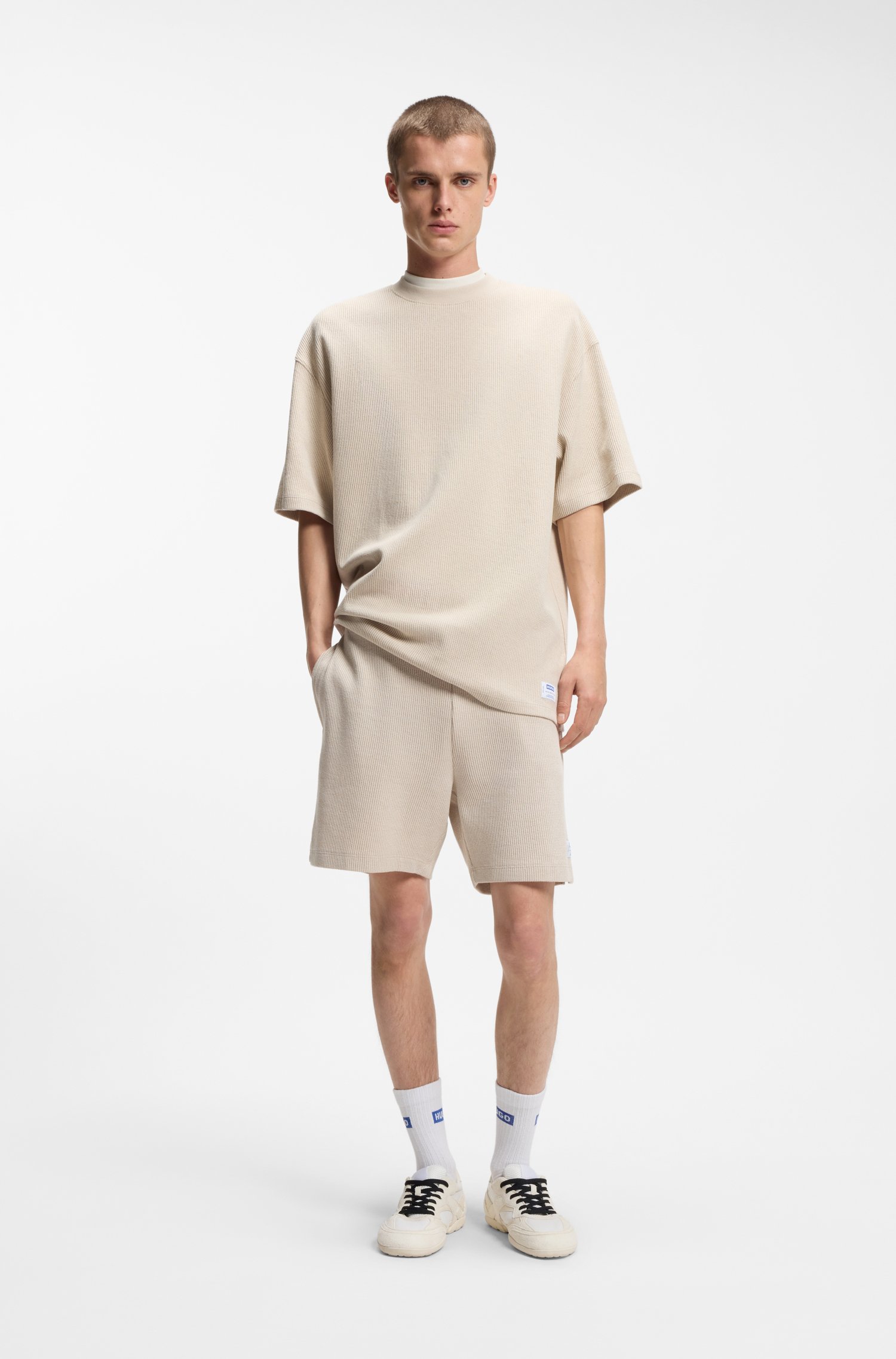 Hugo Cotton-jersey T-shirt with blue logo patch herr – bild 2