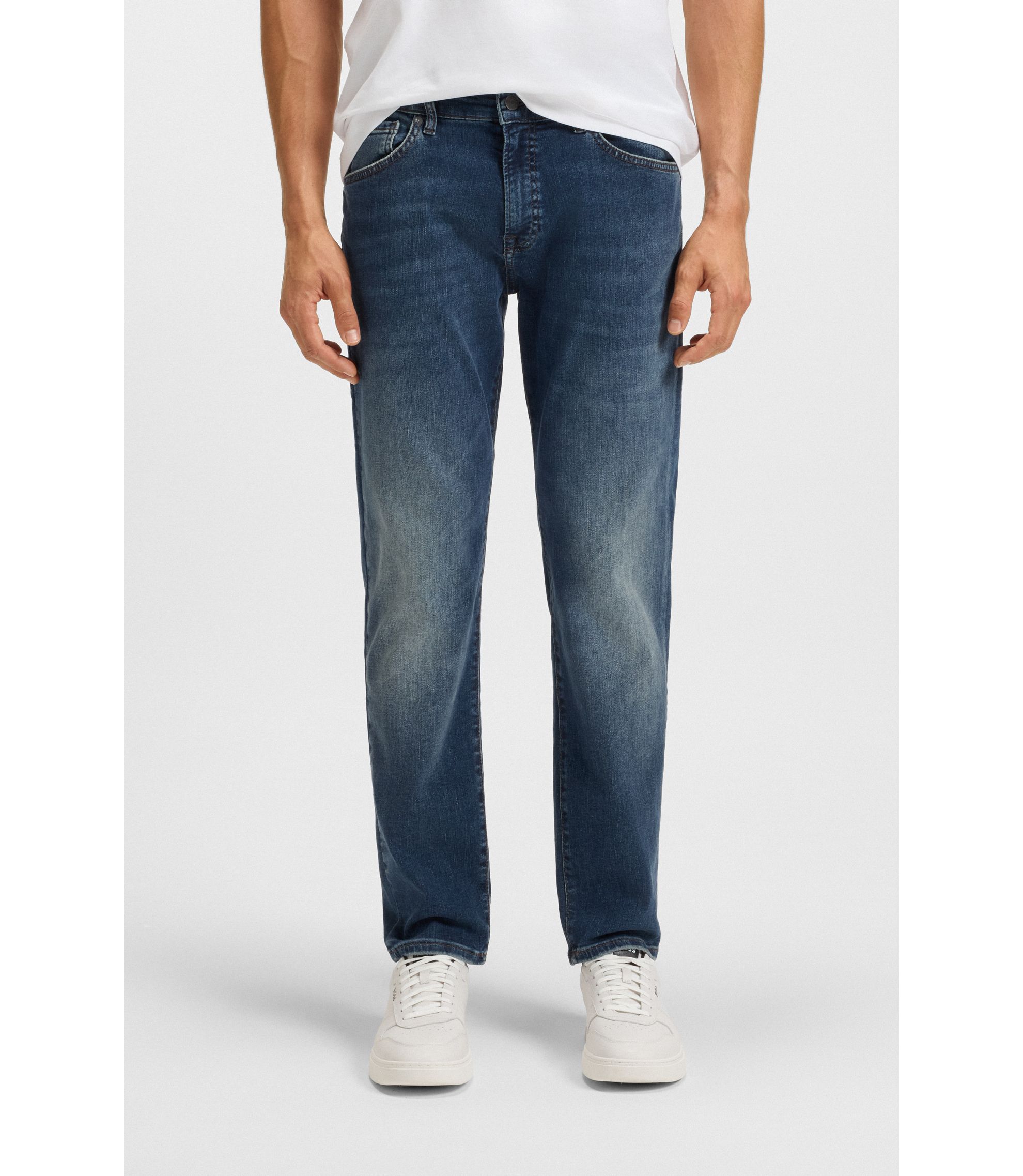 Maine Regular-Fit Jeans aus blauem Soft-Motion-Denim