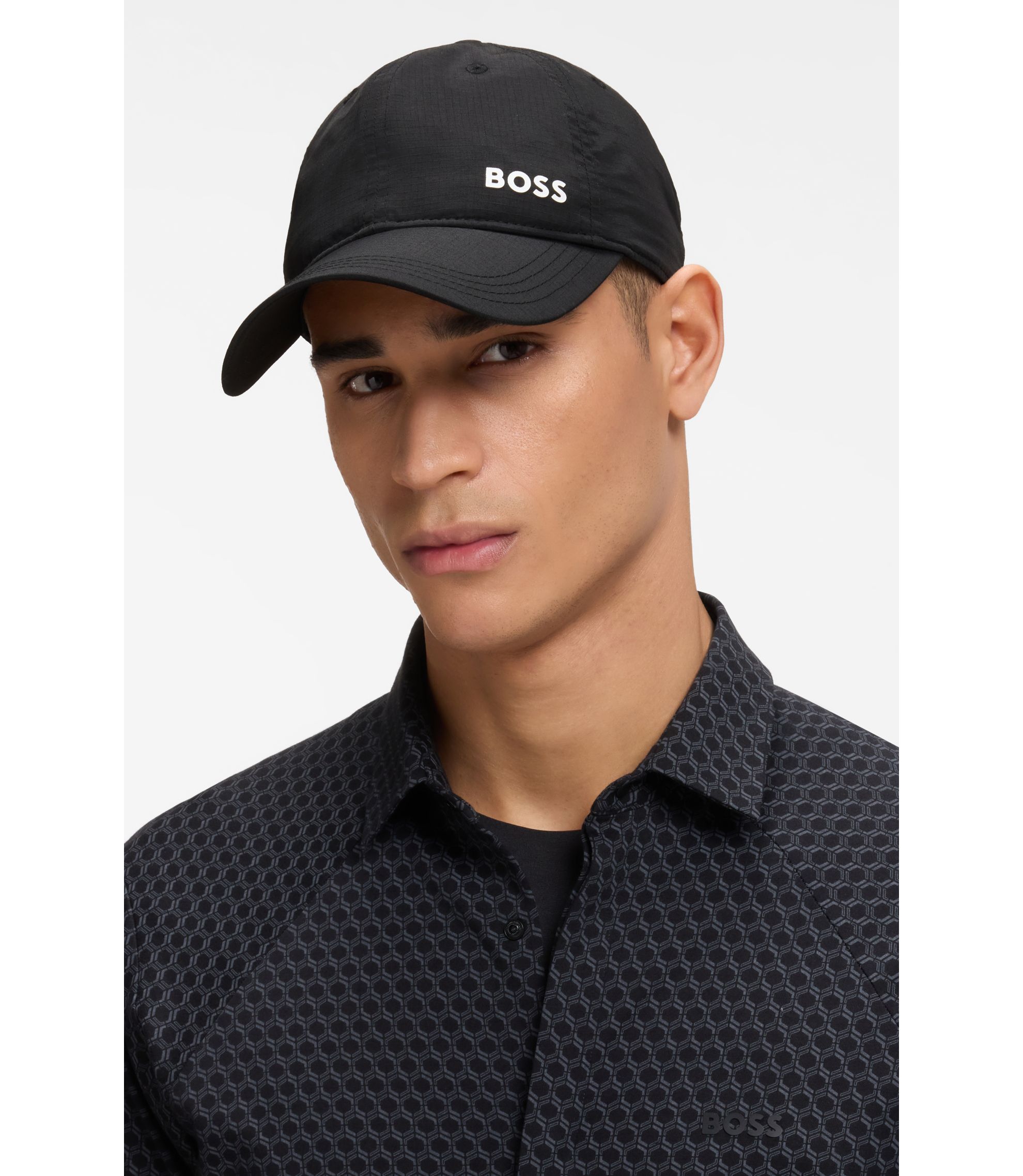 BOSS - Logo cap with UV protection - Black
