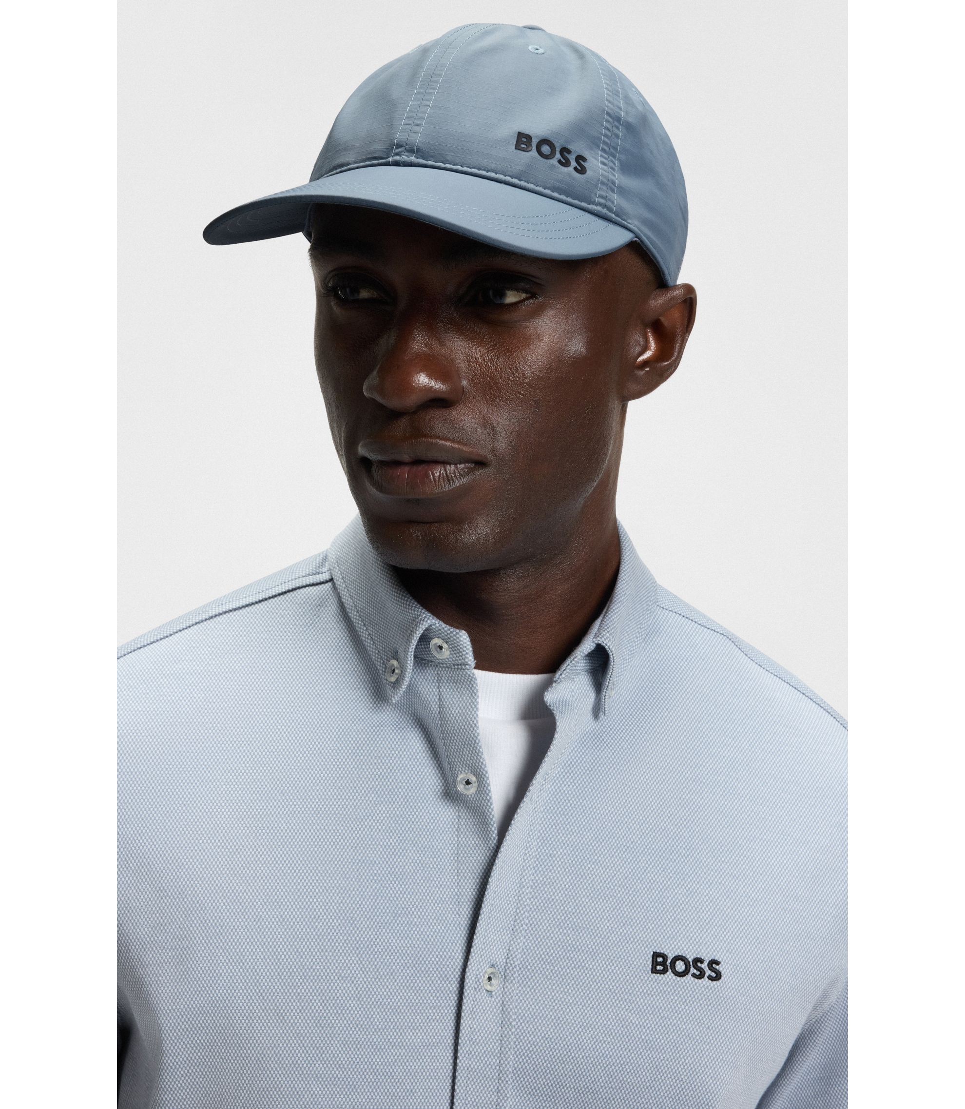HUGO BOSS チェスターコート ロゴワッペン ネイビー マルゾット生地 hbeu50535236_026_340?wid=1980&