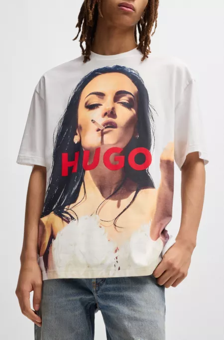 Oversized-fit T-shirt in cotton with high-impact print