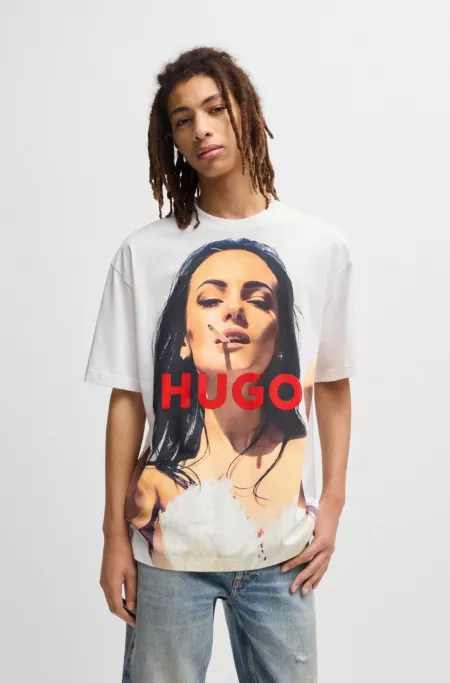 Oversized-fit T-shirt in cotton with high-impact print