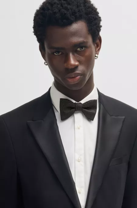 Silk bow tie with micro dots