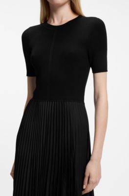 Vestito in materiali misti con gonna pliss&eacute;, Nero