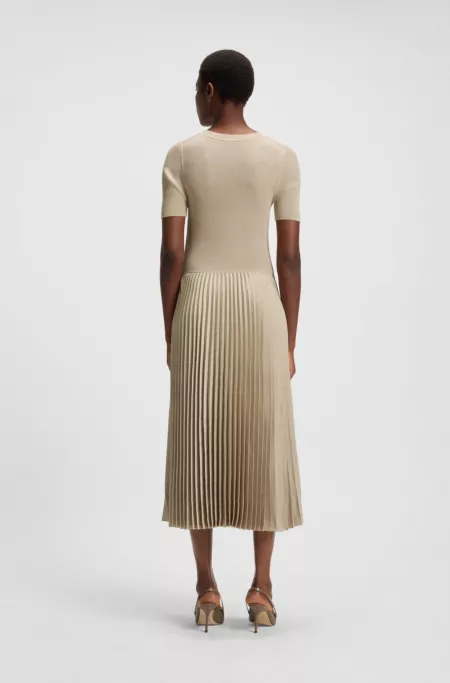 Mixed-material dress with plissé skirt