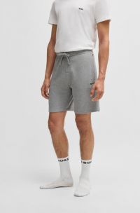 Short de pyjama à la structure gaufrée avec logo brodé, Gris