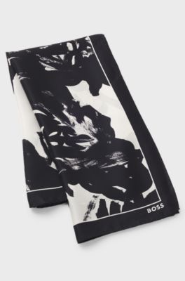 Italian-made scarf in printed silk twill, Black Patterned