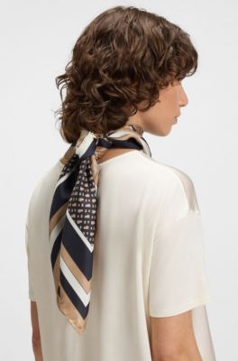 Italian-made scarf in printed silk twill, Beige Patterned