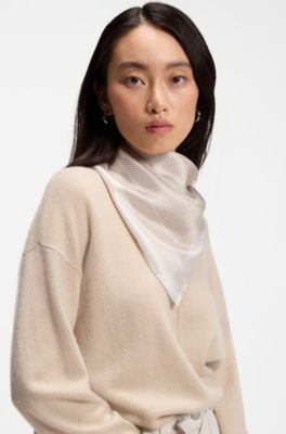 Italian-made scarf in printed silk twill, Light Beige